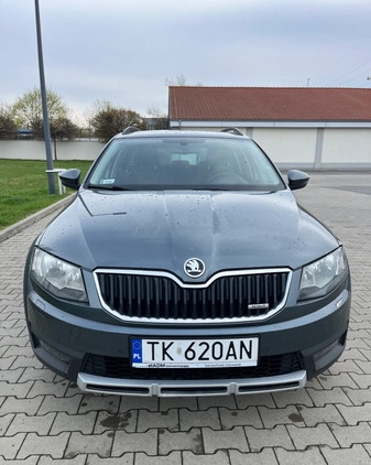 Skoda Octavia cena 49500 przebieg: 255000, rok produkcji 2016 z Kielce małe 79